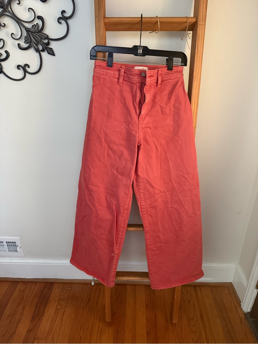 Universal Thread Coral-Pink High-Rise Wide-Leg Jeans